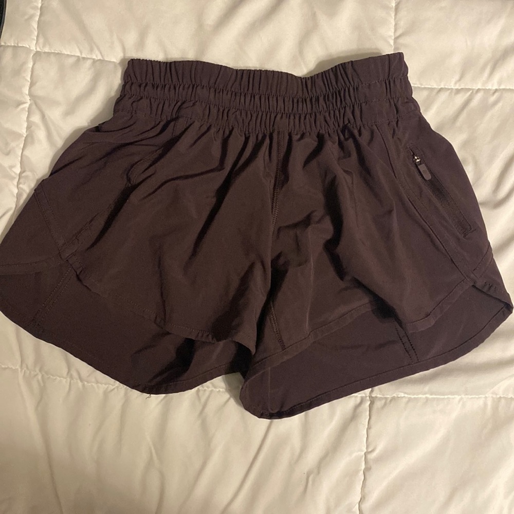 Lululemon Tracker Short “4
